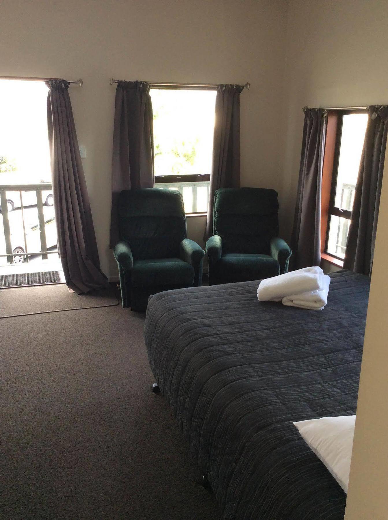 Adorian Motel Christchurch Exterior foto